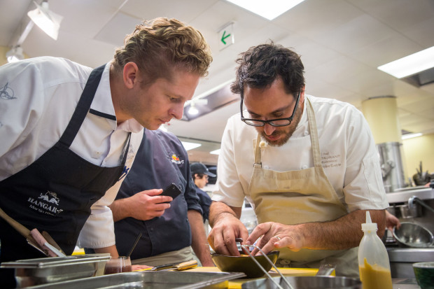 Martin Klein und Christopher Kostow • Helge Kirchberger Photography / Red Bull Hangar-7